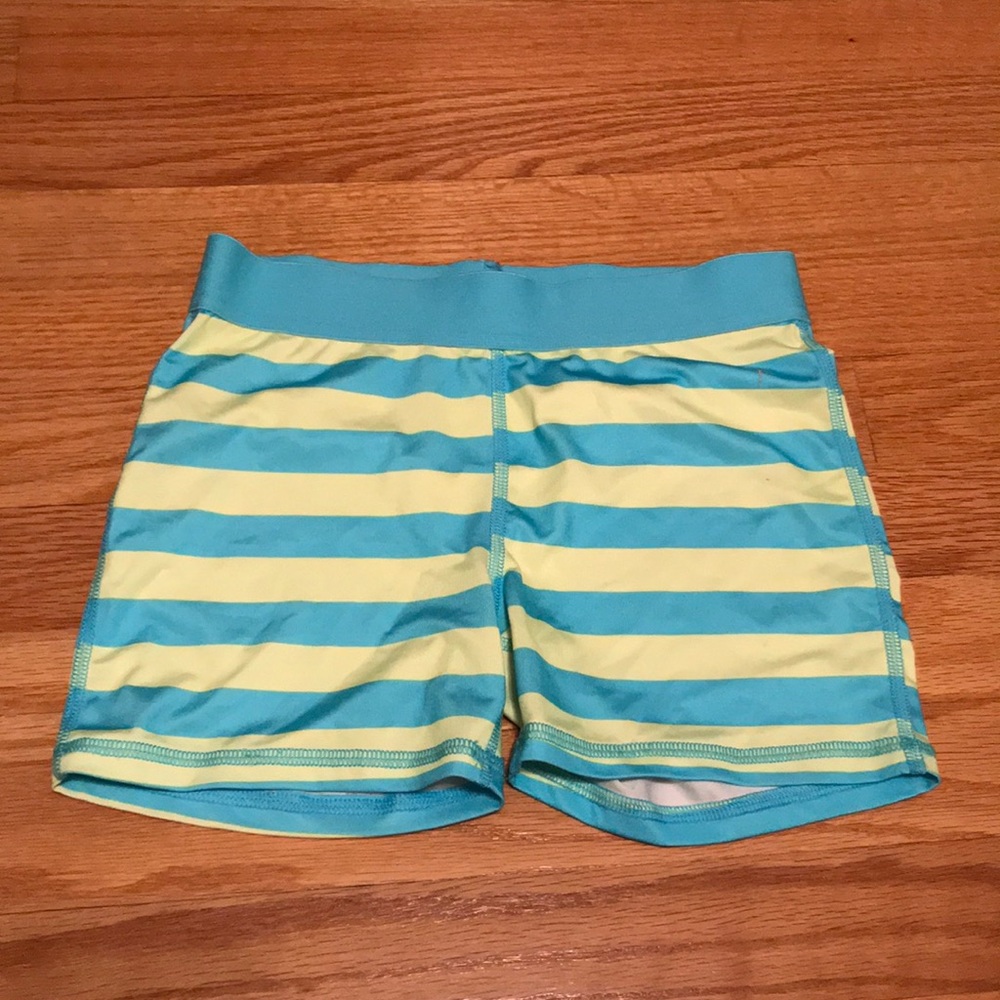 Striped workout compression “booty shorts”